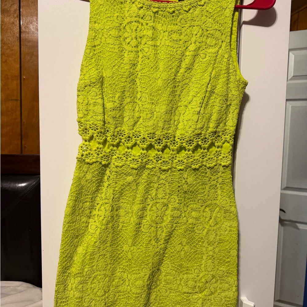 Lace Sleeveless Dress in Bright Yellow Petite size 2